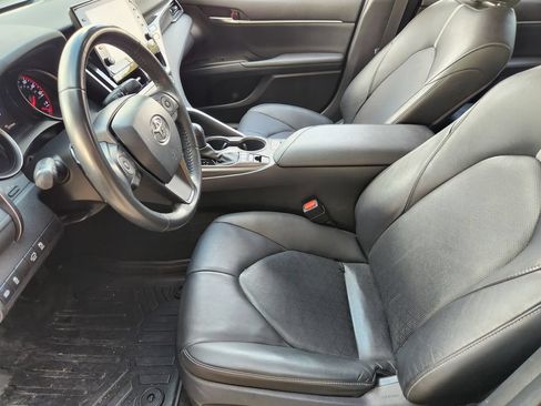 Used 2021 Toyota Camry XSE FWD image 14