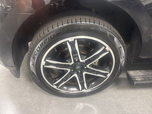 Used 2021 Ford Expedition Max Limited image 28