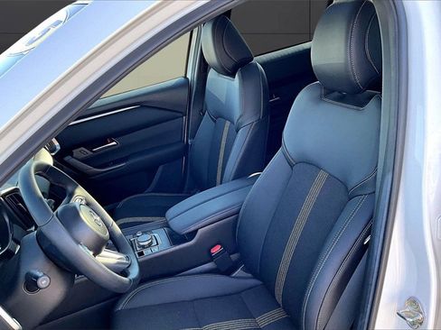 Used 2025 MAZDA CX-50 AWD 2.5 S w/ Premium Package image 27