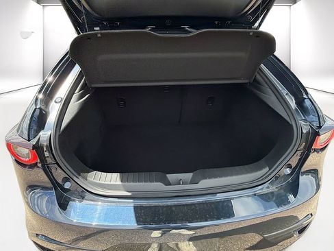 Used 2025 MAZDA MAZDA3 s Sport FWD image 26