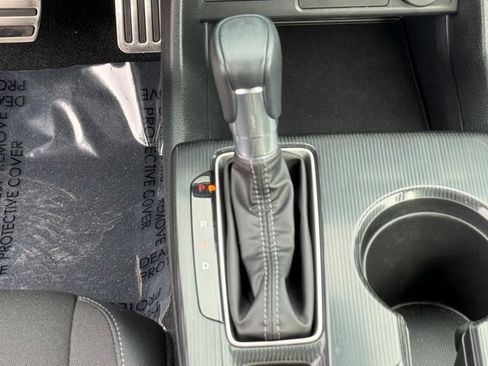 Certified 2025 Honda Civic Sport image 19