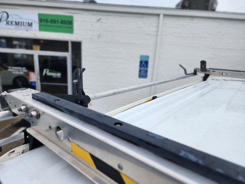 Used 2017 Chevrolet Express 2500 image 20