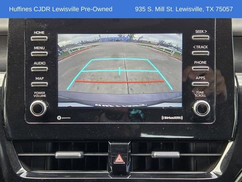 Used 2021 Toyota Camry SE image 19