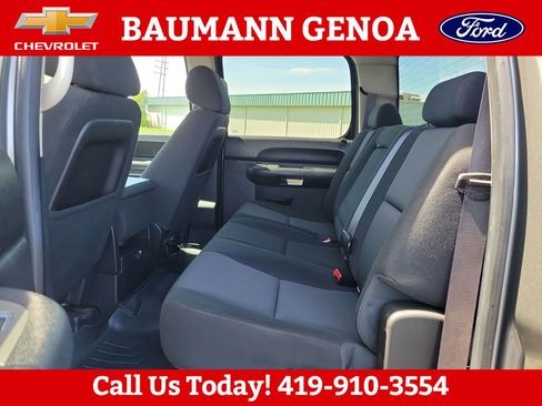Used 2013 Chevrolet Silverado 2500 LT w/ Convenience Package AWD/4WD image 25