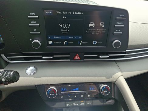 New 2026 Hyundai Elantra Sport FWD image 9