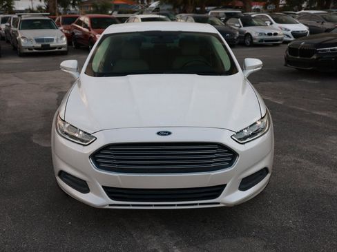 Used 2013 Ford Fusion SE image 18