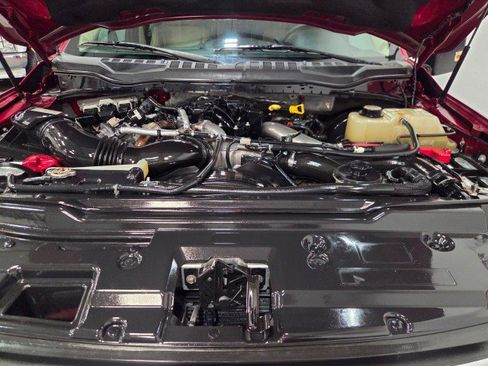 Used 2019 Ford F250 Lariat w/ Lariat Ultimate Package AWD/4WD image 96