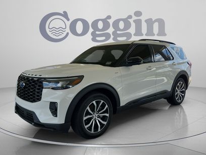 New 2026 Ford Explorer ST-Line w/ Premium Package