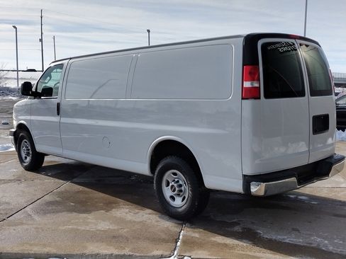 Used 2020 GMC Savana 2500 Work Van image 7