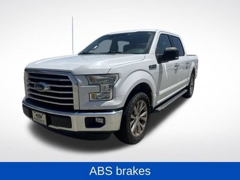 Used 2016 Ford F150 XLT w/ Equipment Group 302A Luxury RWD image 4