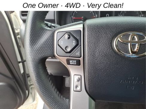 Used 2020 Toyota 4Runner SR5 AWD/4WD image 16