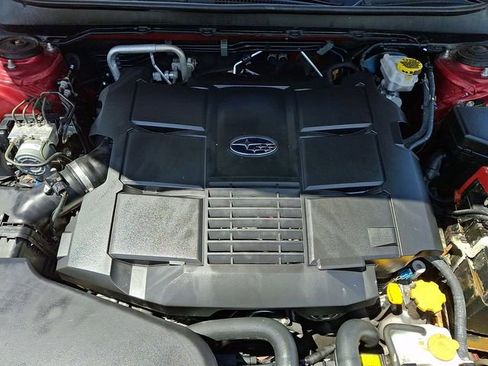 Used 2019 Subaru Outback 3.6R Limited AWD/4WD image 29