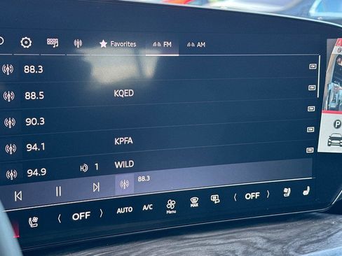 New 2025 Audi Q5 Premium Plus image 17