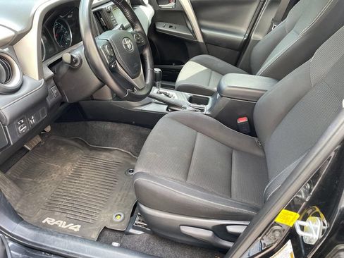 Used 2016 Toyota RAV4 XLE AWD/4WD image 13
