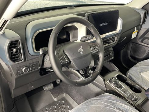 New 2025 Ford Bronco Sport Heritage w/ Convenience Package image 4