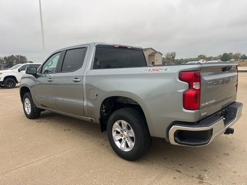 New 2026 Chevrolet Silverado 1500 LT image 9