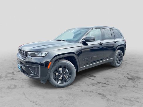 New 2026 Jeep Grand Cherokee Altitude AWD/4WD image 1