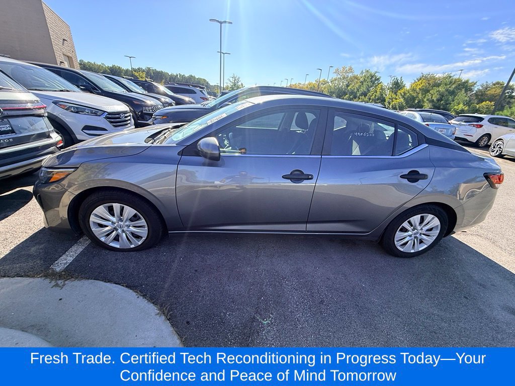 Used 2024 Nissan Sentra S FWD image 2