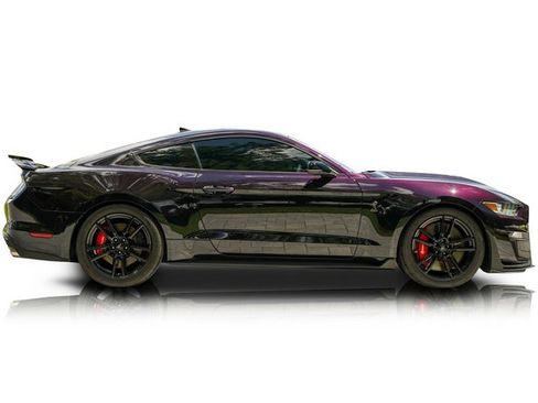 Used 2022 Ford Mustang Shelby GT500 w/ Technology Package image 2