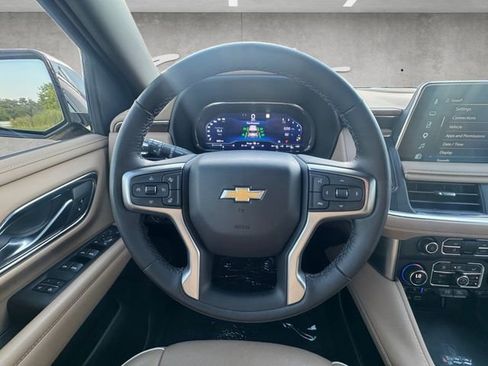 Used 2022 Chevrolet Tahoe Premier RWD image 21