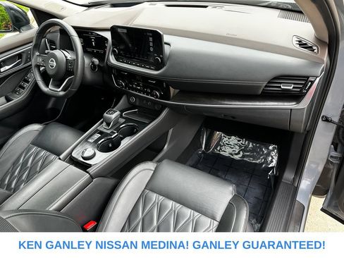 Used 2021 Nissan Rogue Platinum AWD/4WD image 48