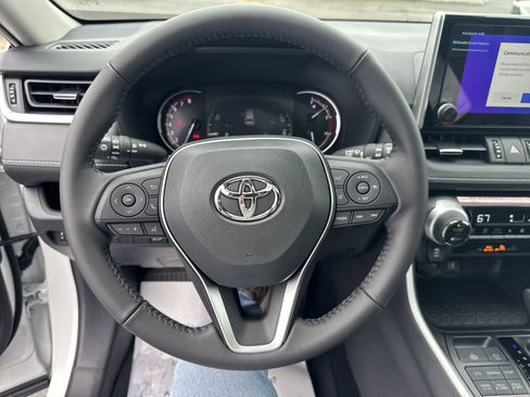 New 2025 Toyota RAV4 XLE Premium image 17