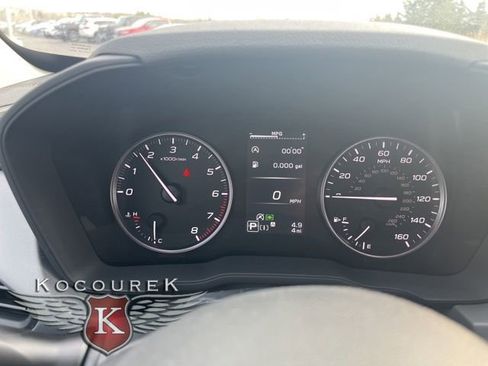 New 2026 Subaru Crosstrek 2.5i Limited w/ Crosstrek Mirror Package image 15