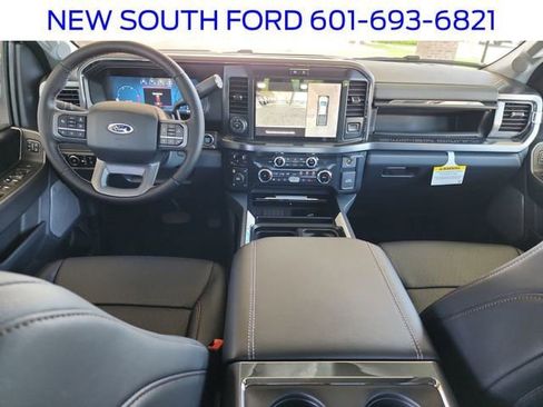 New 2025 Ford F250 Lariat w/ Lariat Ultimate Package image 30