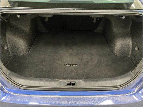 Used 2024 Nissan Altima 2.5 SR image 6