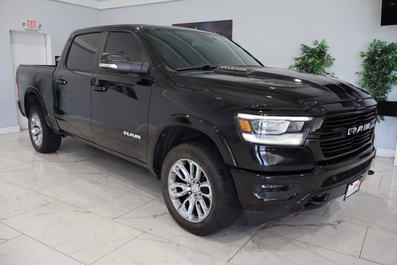 Used 2020 RAM 1500 Laramie w/ Sport Appearance Package AWD/4WD image 1