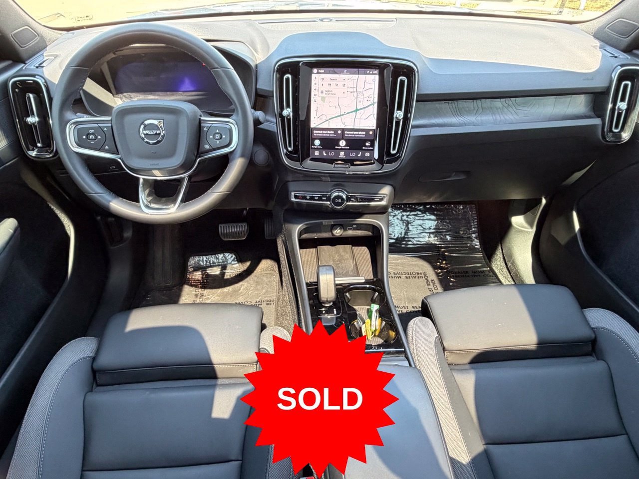 Certified 2023 Volvo C40 Recharge Core AWD/4WD image 14