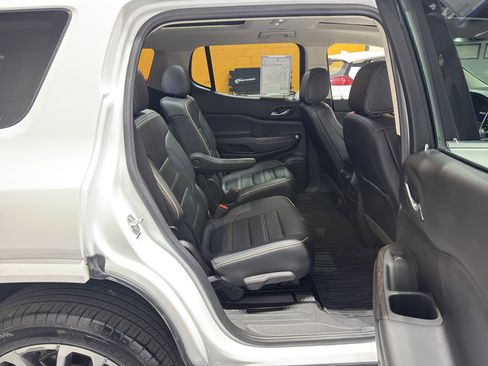 Used 2022 GMC Acadia Denali w/ GMC Pro Grade Package image 20