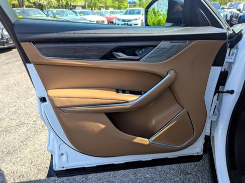 Used 2023 Jaguar F-PACE S image 11