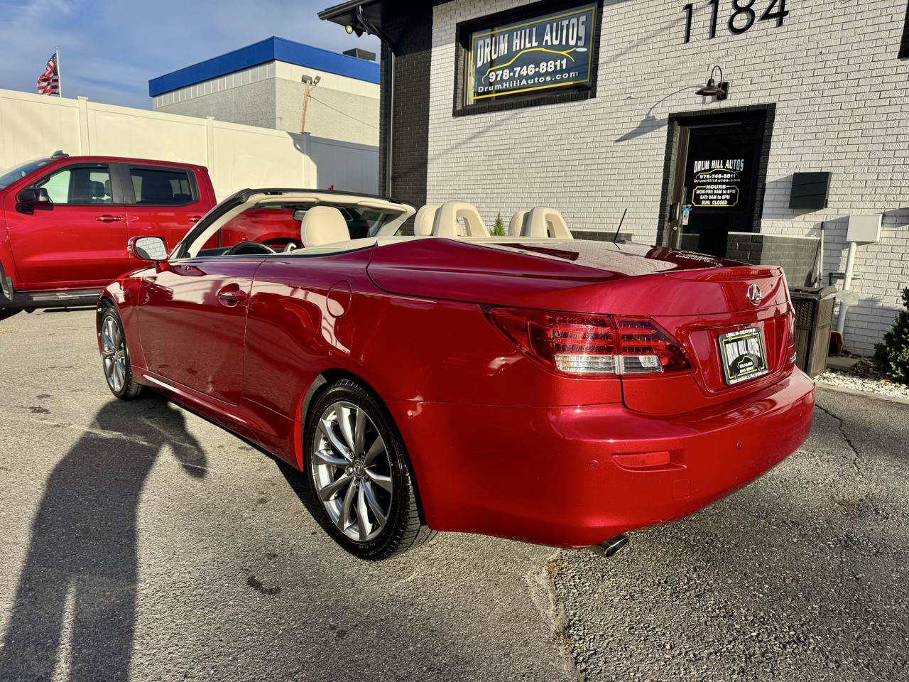 Used 2014 Lexus IS 250C w/ Navigation System Package RWD image 5