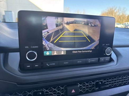 Used 2023 Honda Accord LX image 14