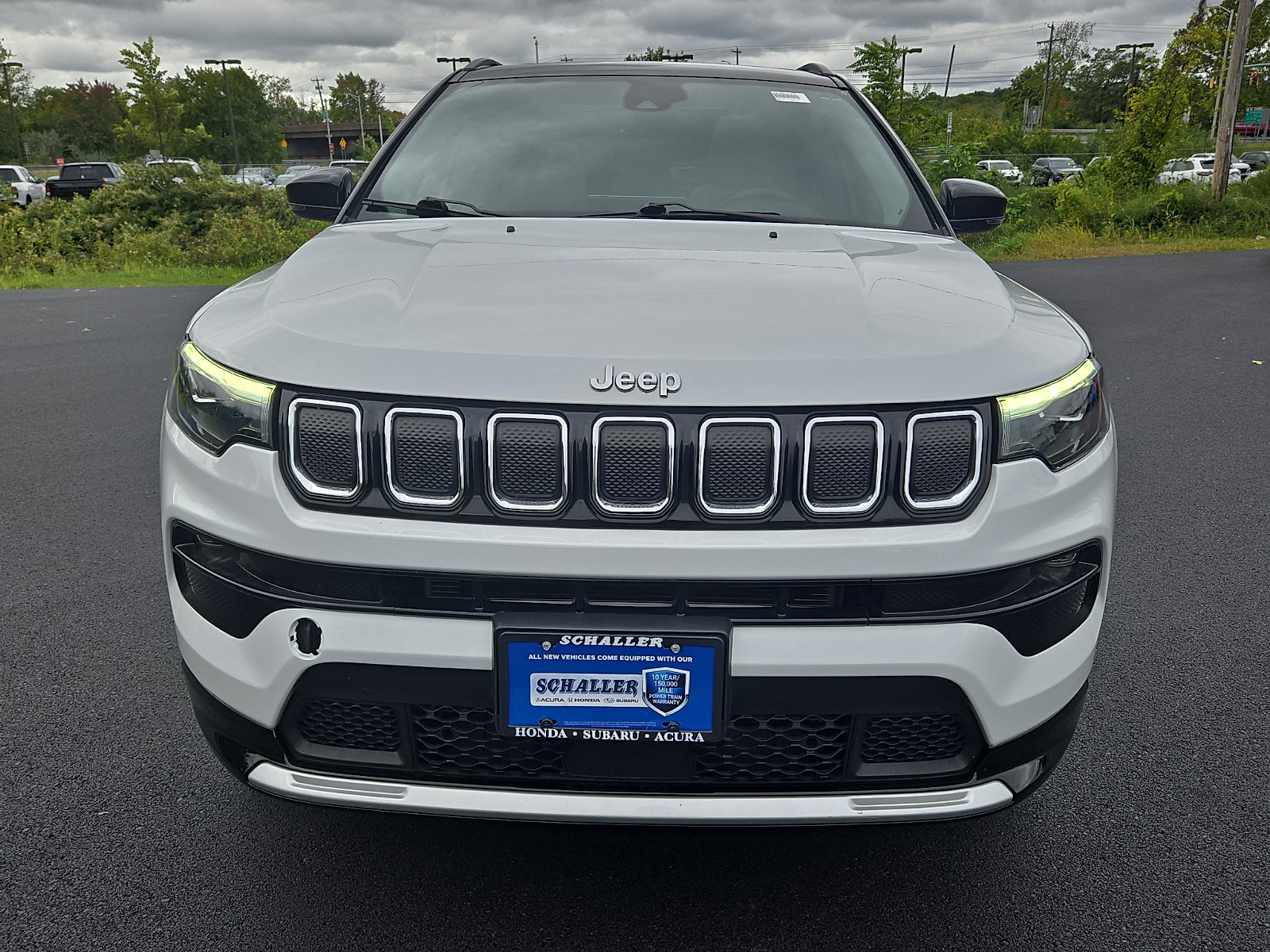 Used 2022 Jeep Compass Limited w/ Elite Group AWD/4WD image 2