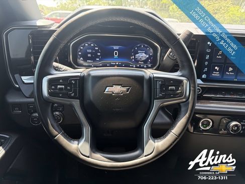 Certified 2023 Chevrolet Silverado 1500 RST w/ Z71 Off-Road Package AWD/4WD image 23