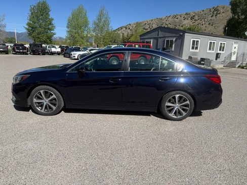 Used 2018 Subaru Legacy 2.5i Limited AWD/4WD image 2