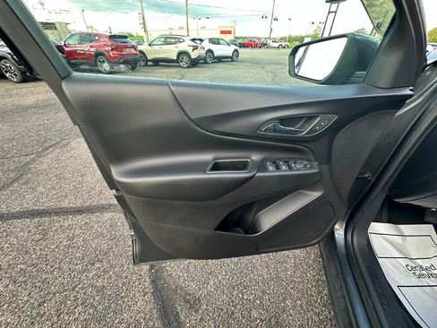 Certified 2019 Chevrolet Equinox LT FWD image 10