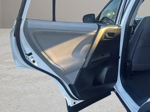 Used 2013 Toyota RAV4 XLE image 30