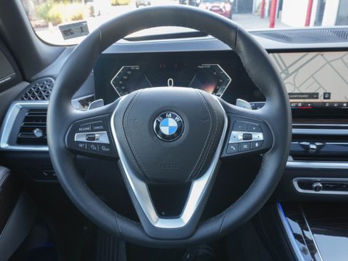 Certified 2024 BMW X5 xDrive40i w/ Premium Package AWD/4WD image 18