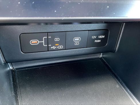 Used 2025 Hyundai Sonata SEL FWD image 29