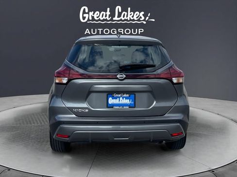 Used 2023 Nissan Kicks S w/ Interior Electronics Package FWD image 4