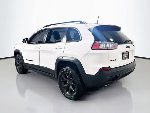 Used 2019 Jeep Cherokee Sport AWD/4WD image 6