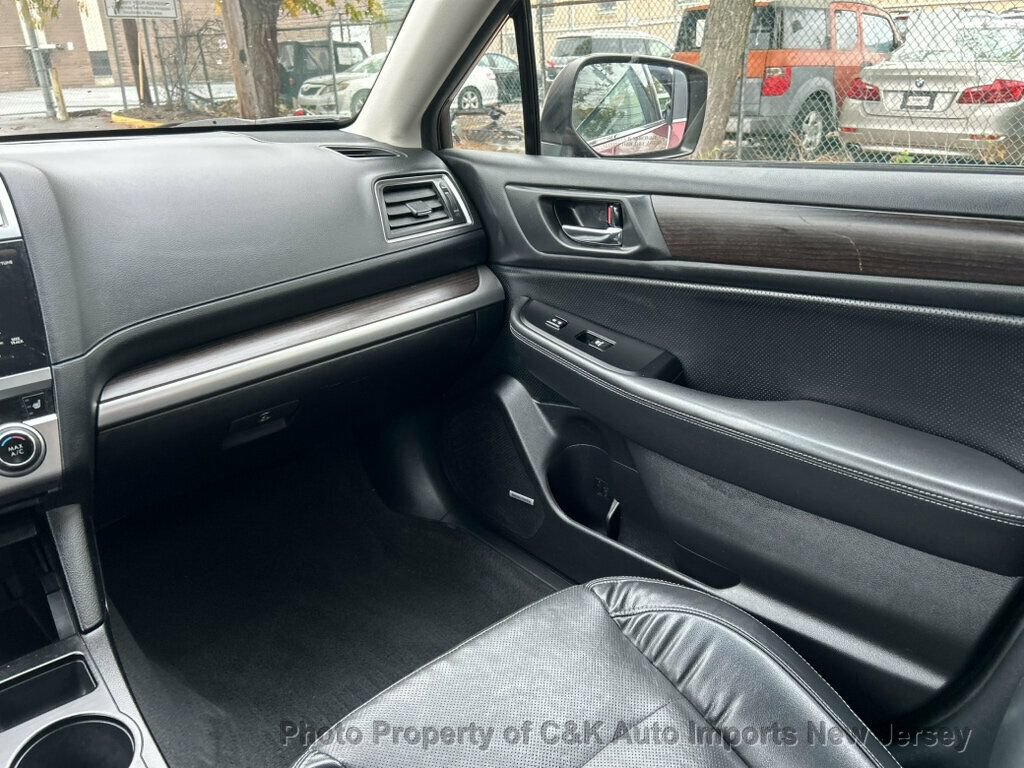 Used 2016 Subaru Legacy 2.5i Limited AWD/4WD image 31