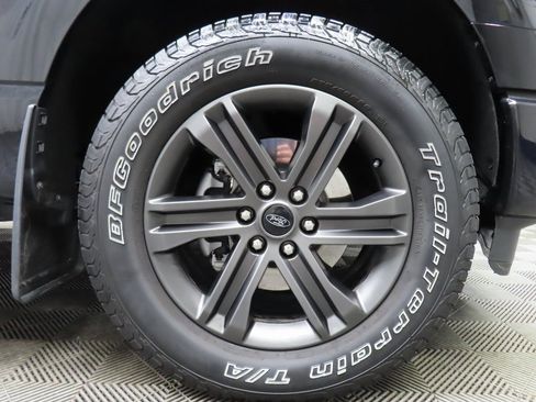 Used 2021 Ford F150 Lariat w/ Equipment Group 502A High image 8