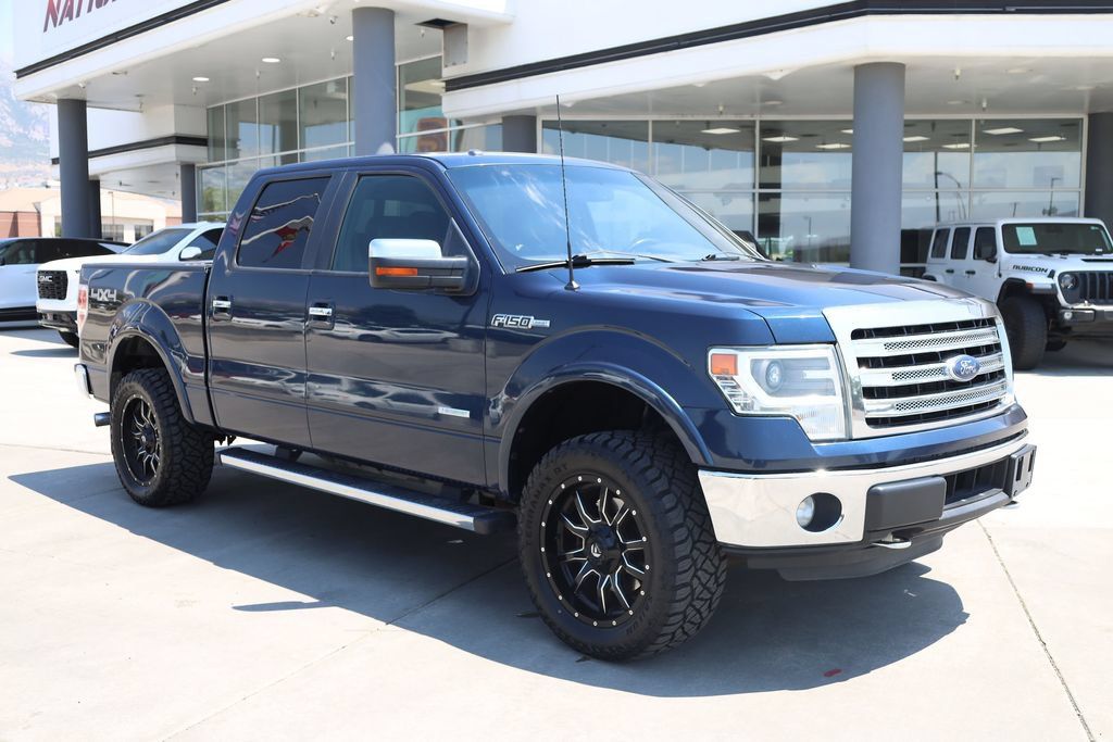 Used 2014 Ford F150 Lariat w/ Equipment Group 502A Luxury AWD/4WD image 8