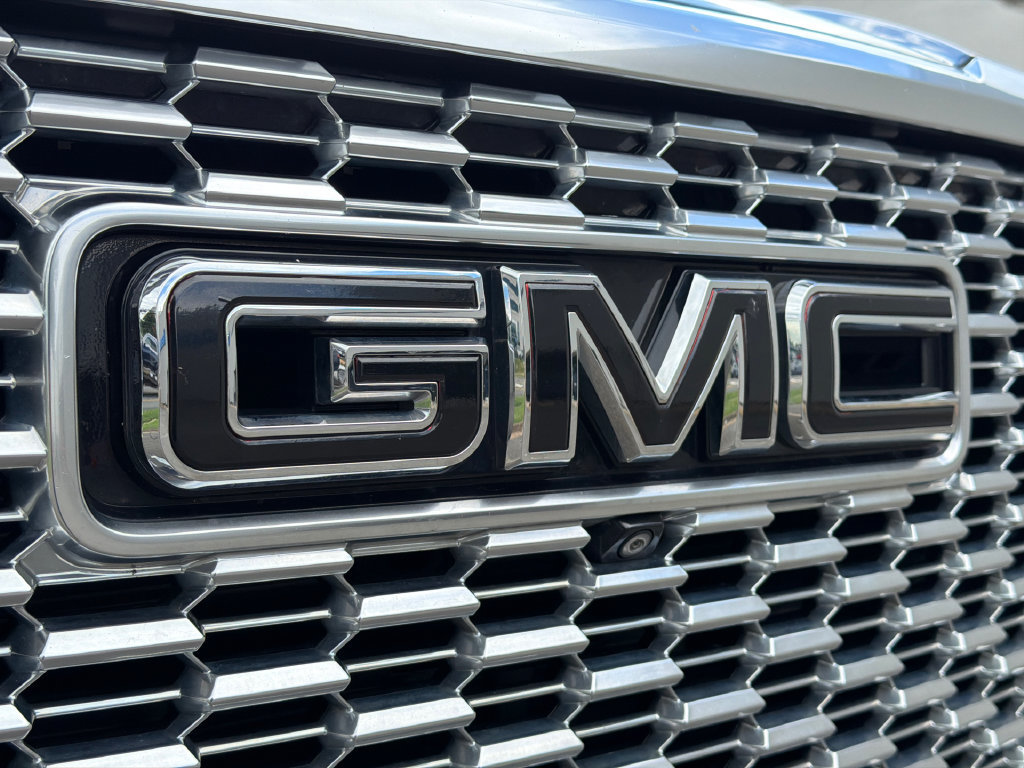 Used 2021 GMC Yukon Denali AWD/4WD image 17
