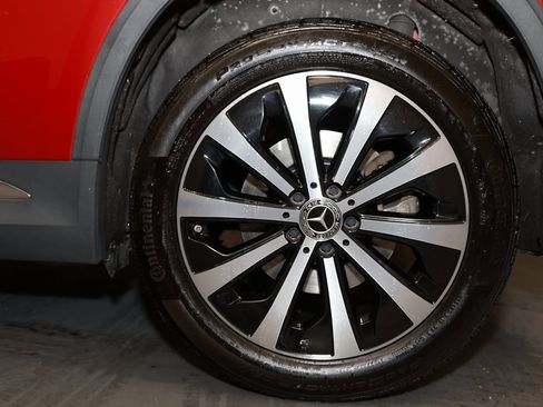 Used 2022 Mercedes-Benz GLA 250 4MATIC image 26