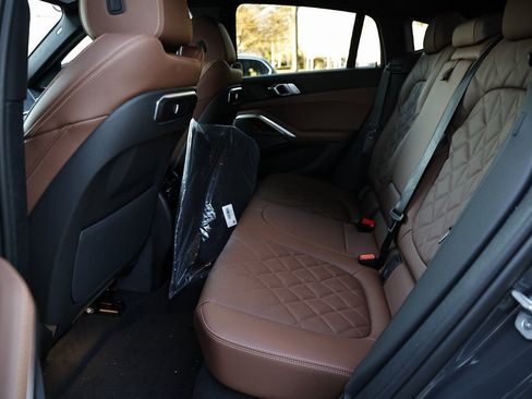 New 2026 BMW X6 xDrive40i w/ Premium Package image 25